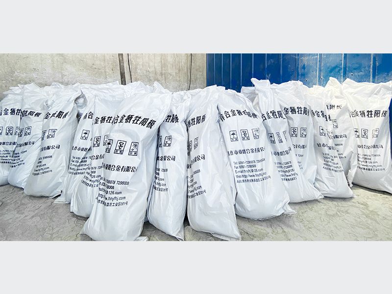 埋地管線(xiàn)，儲罐外壁及其它地下金屬結構常用犧牲陽(yáng)極